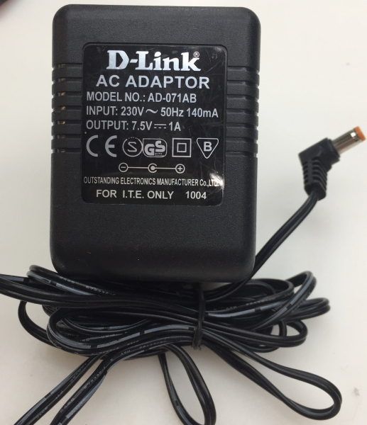D-LINK AD-071AB INPUT:230V 50Hz 140mA OUTPUT(7.5V/1A) AC ADAPTER