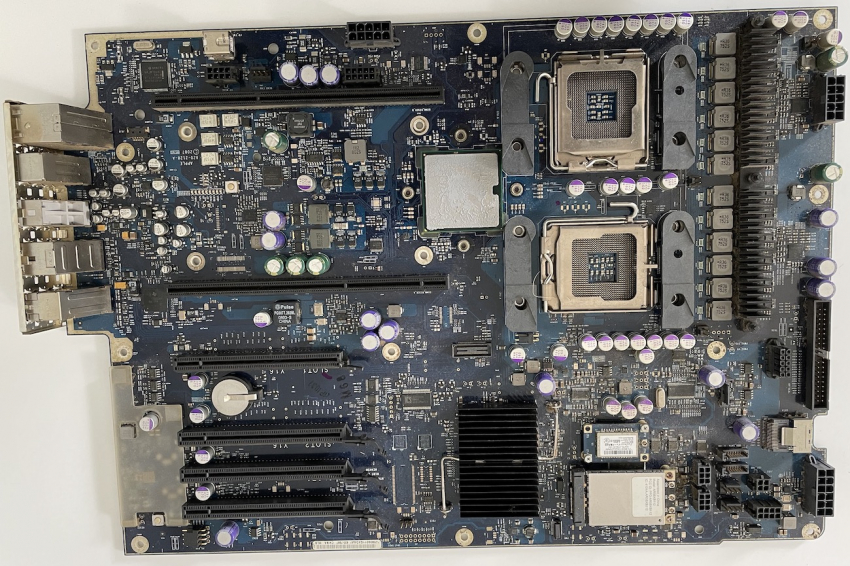 APPLE 820-2128-A  Mac Pro A1186 Doppelt S.771 DDR2 630-7997 Mainboard
