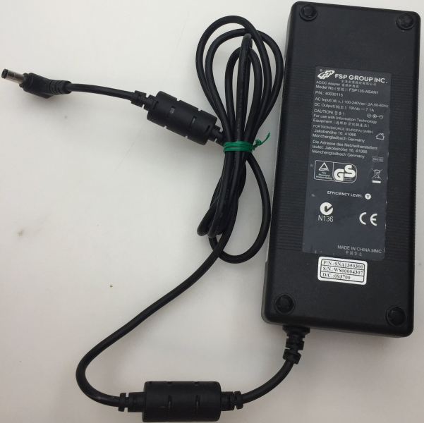 VFSP135-ASAN1 INPUT:100-240Vas-2A 50-60Hz OUTPUT: 19Vdc 7.1A AC/DC ADAPTER