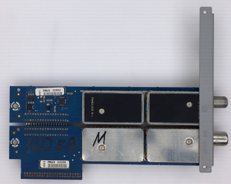 CONNECT40 LED200/CI+ LOEWE Art37 CH-TYP SL150 70622.051 70623.052