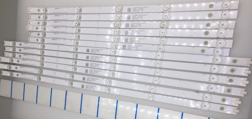 58PUS8105 Set12 6xLB-GM3030-GJ0D22586X11PC19-L-T und 6xLB-GM3030-GJ0D22586X11PC19-R-T LED Backlight