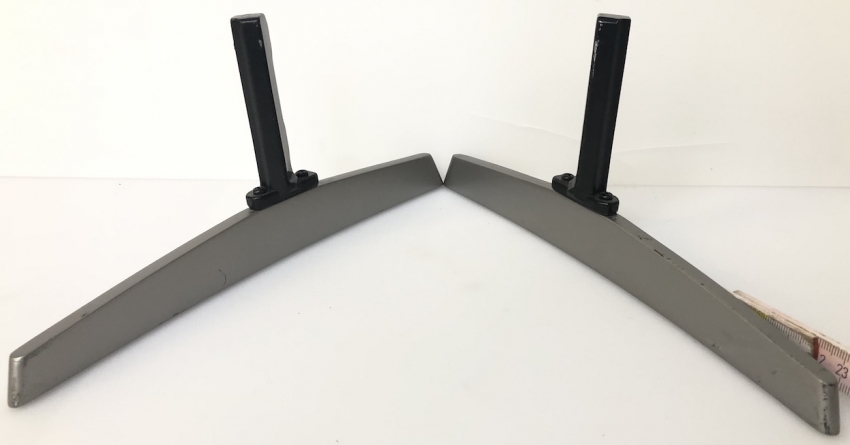 Hisense HE 49M5600 H55MEC5650 Standfüße Crefie 07893-1 07893-2