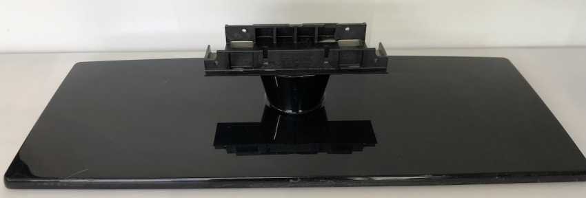 Standfuss BN61-03714X für Samsung LE37A556P1F