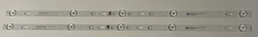 SRT32HB3003   Set 2x2  TCL32D05-ZC22AG-24  2018-12-20 5S1P LED Backlight   für   SRT32HB3003