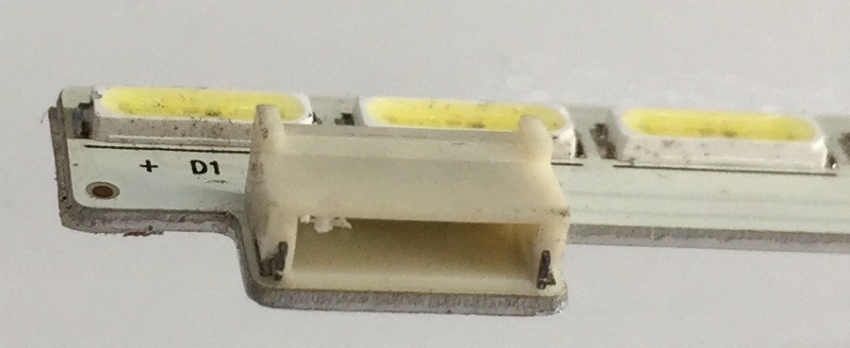 17ELB490ULR2 7020PKG  R-Type LED Backlight für LEF49V600