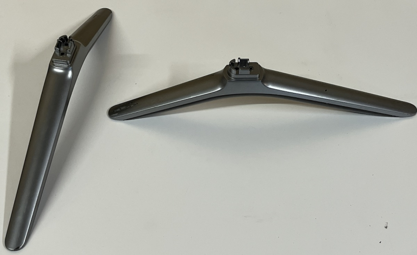 Hisense H65N5755 2xStandfüße