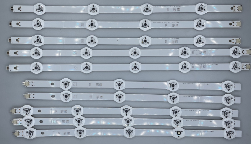TX-42AST656 TX-42AST659 TX-42ASX659    Set10     3x42"V14 Slim DRT rev0.3 1 L1-Type  6916L-1807A   und   2x42"V14 Slim DRT rev0.3 1 L2-Type  6916L-1809A   und    3x42"V14 Slim DRT rev0.3 1 R1-Type  6916L-1808A  und  2x42"V14 Slim DRT rev0.3 1 R2-Type  691