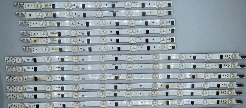 Set 6x SAMSUNG_2013SVS42F_L_9 REV1.9 130212 und 6x SAMSUNG_2013SVS42F_R_5_REV1.9 LED Backlight z.B für UE42F5070SS