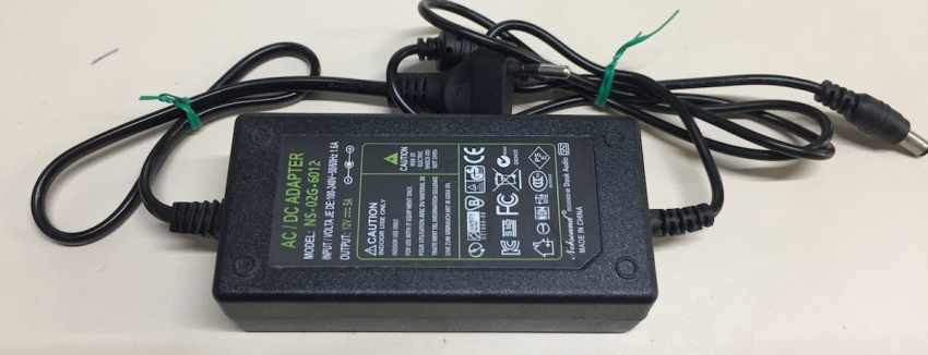 NS-02G-6012 NOBSOUND IN:100-240V 50/60 Hz 1.6A OUT:12V---5A AC ADAPTER