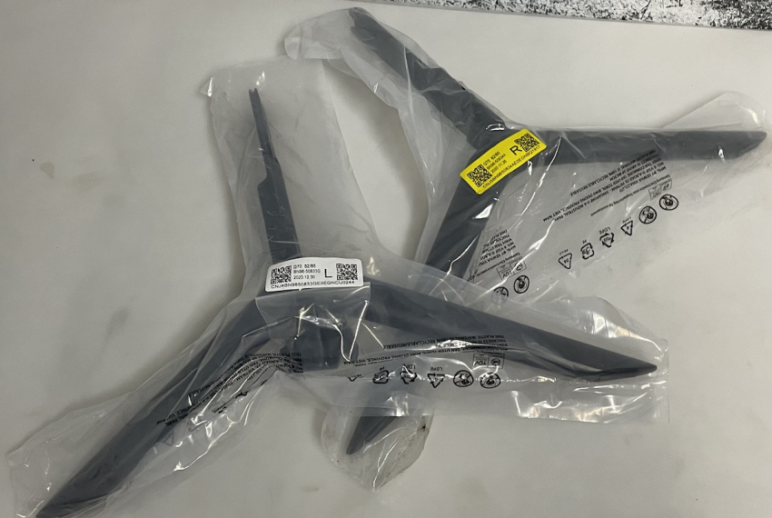 SAMSUNG QN85Q70TAFXZA Standfüße BN96-50834A BN96-50833A