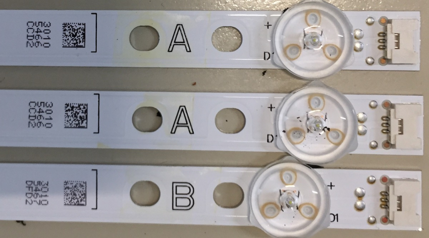 43LED5201B SET3 1x 17DLB43VER13-B 3010-5467 2x 17DLB43VER13-A 3010-5466 20200226 LED Backlight