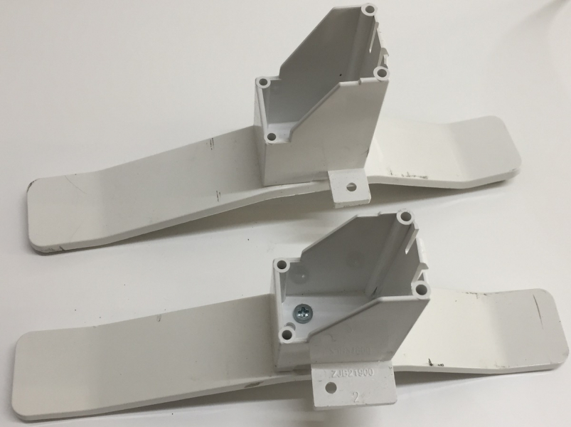 Grundig 49GFB6623 49VLE8520 55VLE8510 42VLE8471 Standfüße ZJB21800 ZJB21900