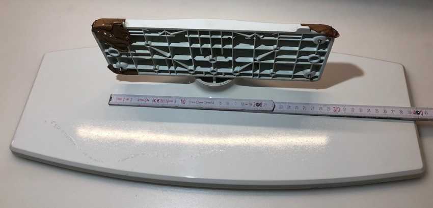 40740 Standfuß für Hitachi L46VG07