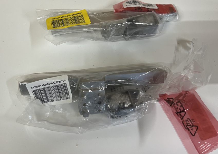 Philips 39PFS6906 32PFS6906 Standfüße RC-3745-1 RC-3746-1