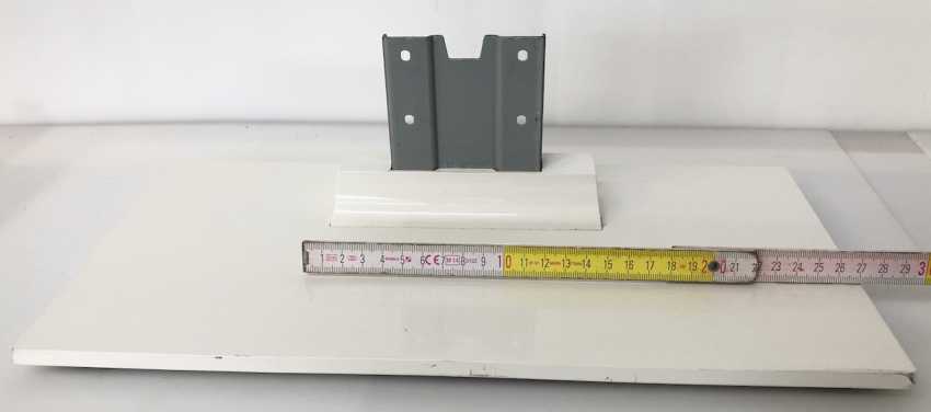 Standfuß für Toshiba 32AV934