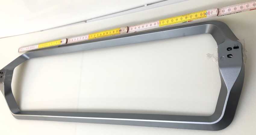 Standfuß für Philips 40" - 49"