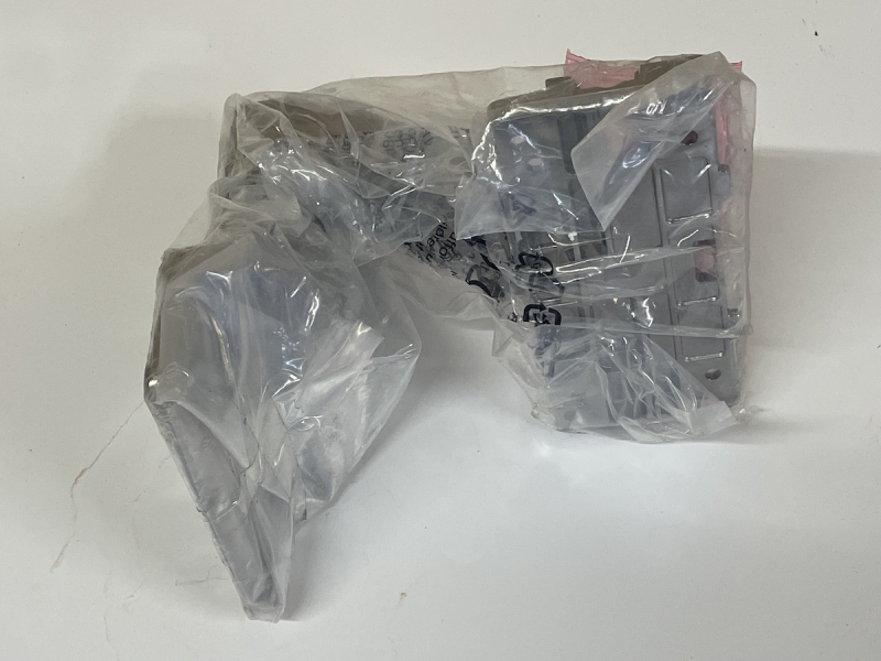 Philips 65PUS9435 Standfuß Soundbarhalterung X37T8447013