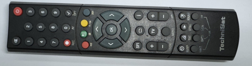 TechniSat Original Fernbedienung universal passend für Technistar S1+ S2+ K1