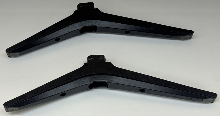 Hisense H65AE6000 Standfüße 1254