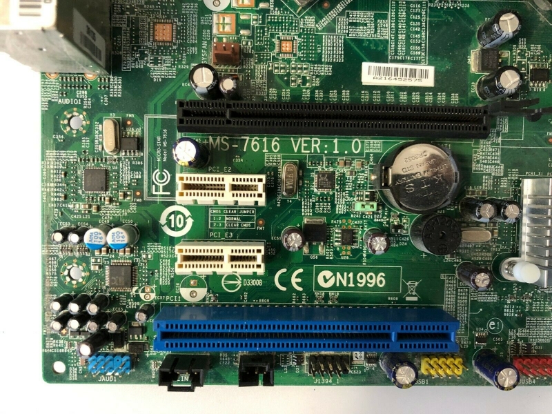 Medion MSI MS-7616 Mainboard Micro ATX Sockel 1156, + CPU i3 2,93 GHz, +4GB Ram