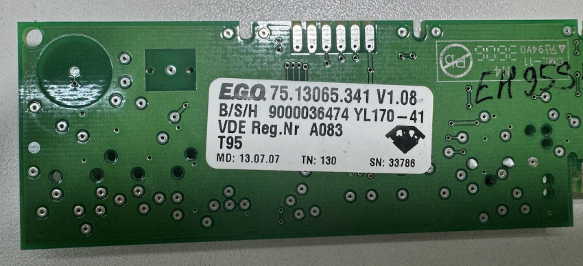 EH95S501/08  980.107-03 EGO 75.13065.341 V1.08 – Anzeige- / Steuerplatine für Induktionskochfeld (Bosch / Siemens / Neff / Gaggenau)