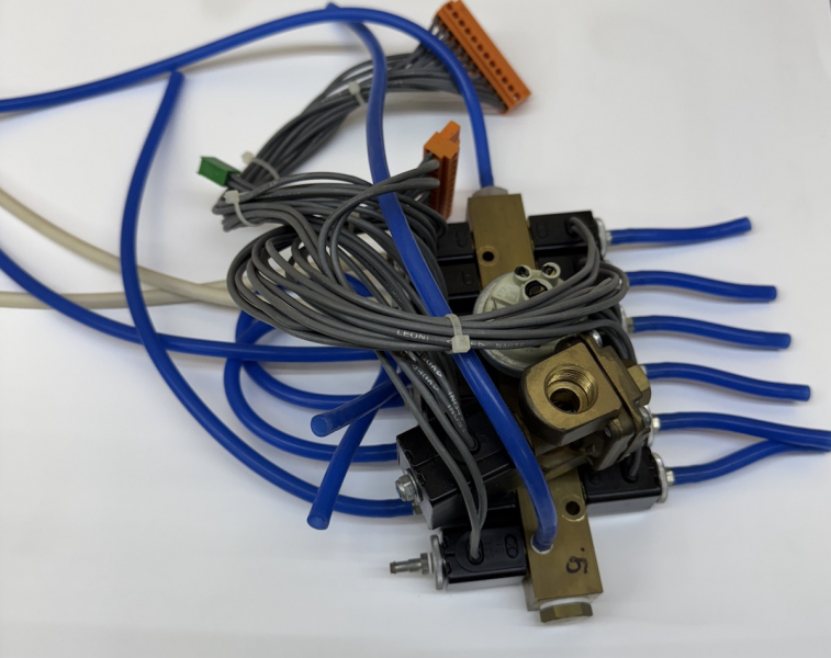 Pneumatische Pumpeneinheit / Ventilblock mit 5 Magnetventilen