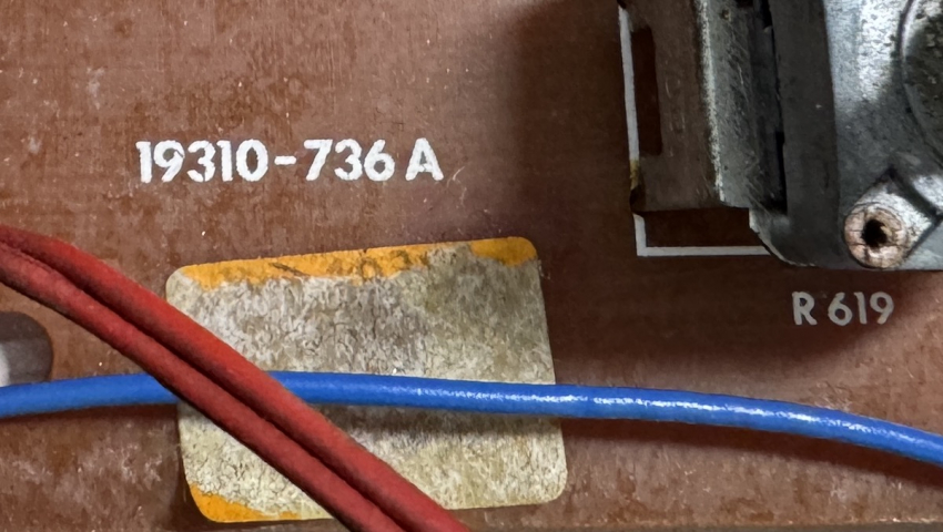 Control board with potentiometers and push buttons – 19310-736 A