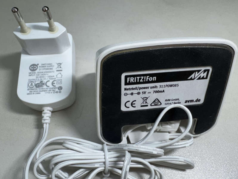 AVM FRTIZ!Fon 311P0W085 5V 700mA Adaptor