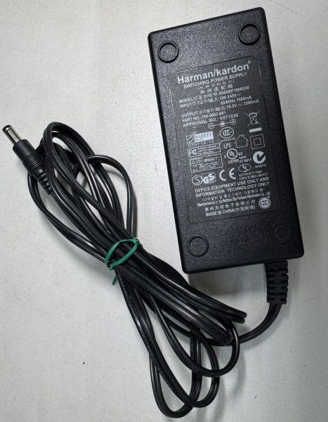 Harman Kardon S060BP1800330 18.0V / 3300mA Adaptor Original