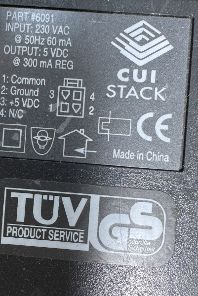 CUI STACK Part: 6091 230VAC 50Hz 60mA 5VDC 300mA REG Adaptor