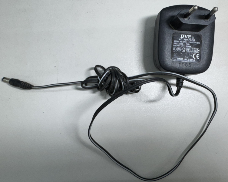 DVE AC Adaptor DVR-1250ACUP-4814 230V 50Hz 12V 500mA